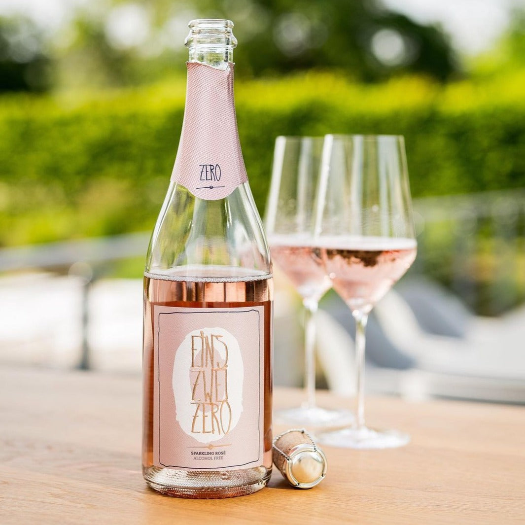 Eins-Zwei-Zero Sparkling Rosé